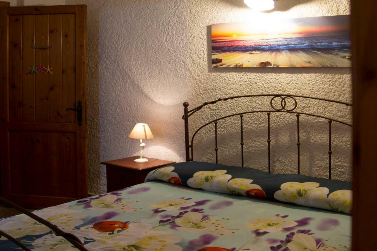 Ti Porto Al Mare Apartment Iun P7641 Cala Gonone Eksteriør bilde